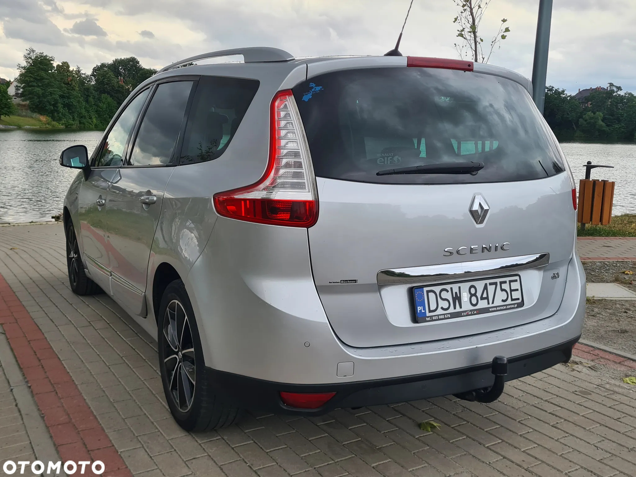 Renault Scenic dCi 160 Bose Edition - 10