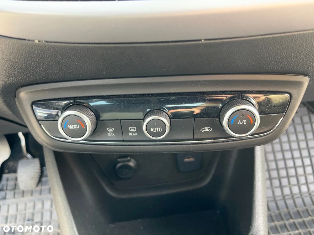 Opel Crossland X 1.2 T Edition S&S - 16