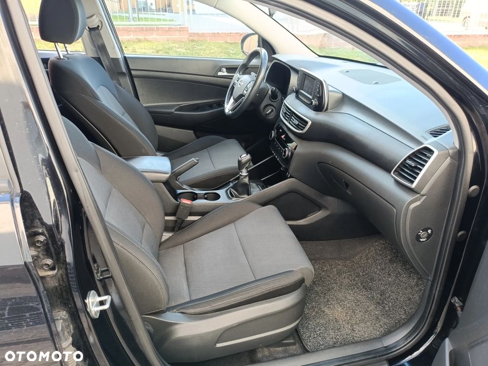 Hyundai Tucson 1.6 GDi 2WD Pure - 15