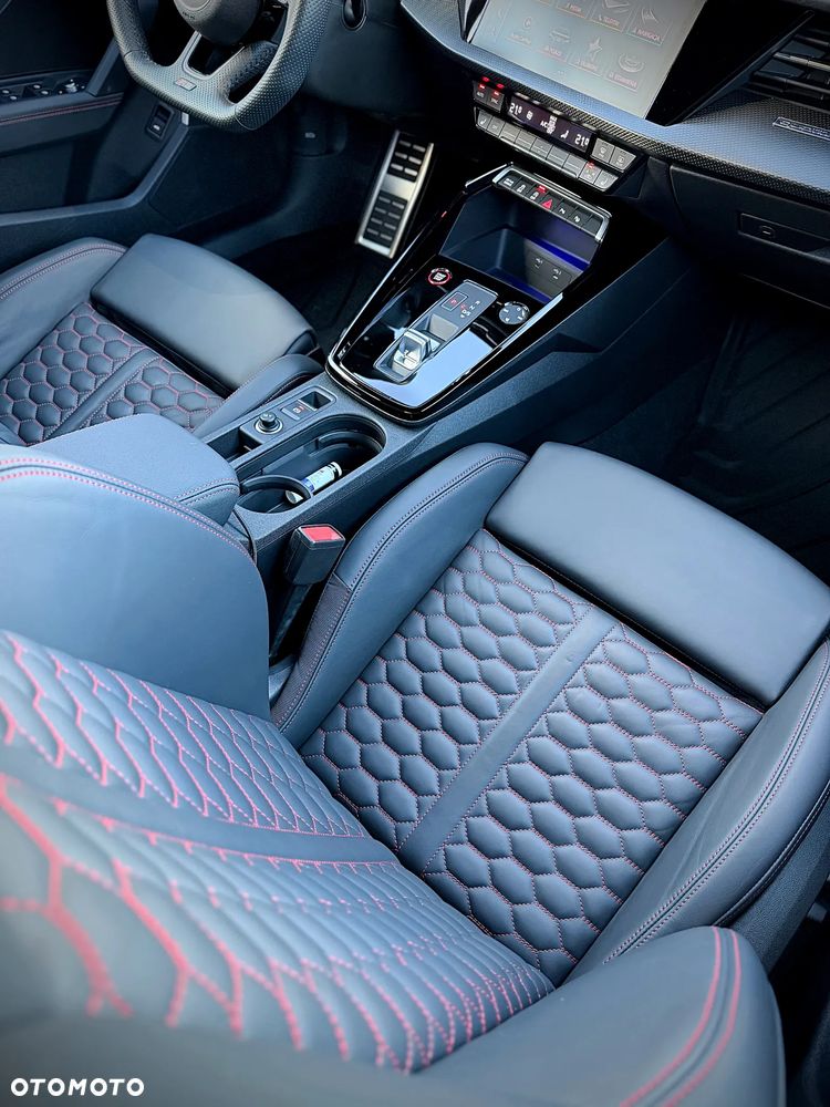 Audi RS3 Limousine TFSI Quattro S tronic - 8