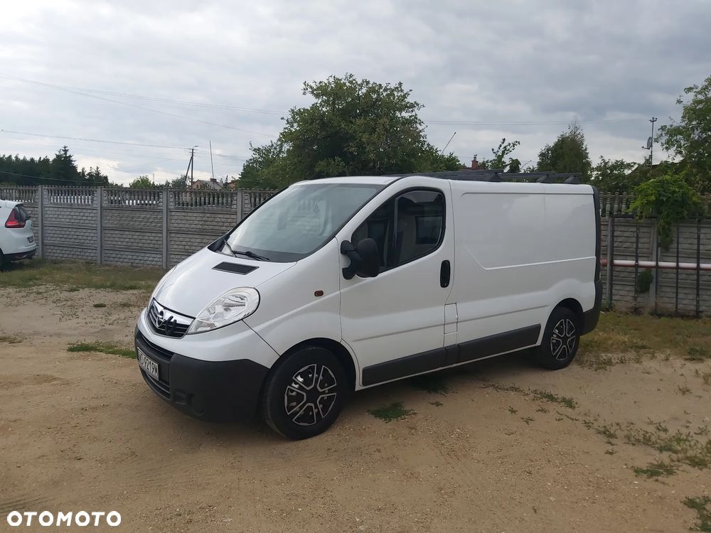 Opel Vivaro - 1
