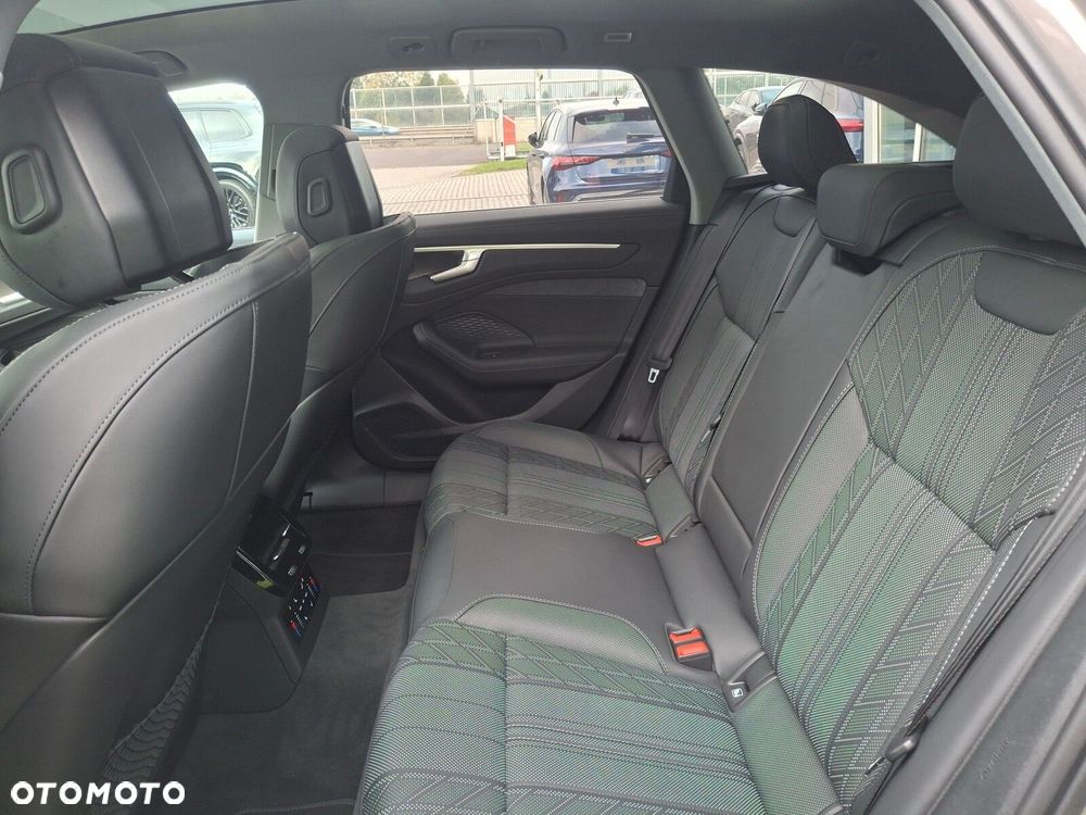 Audi A6 Allroad - 24
