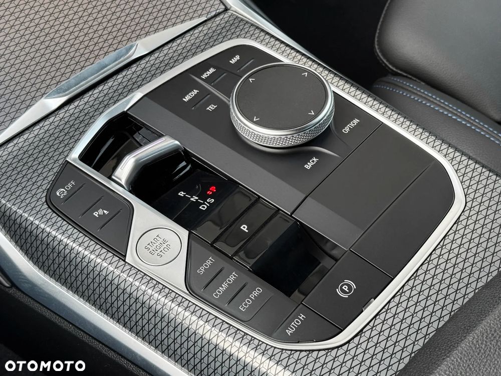 BMW Seria 3 320d xDrive M Sport sport - 23