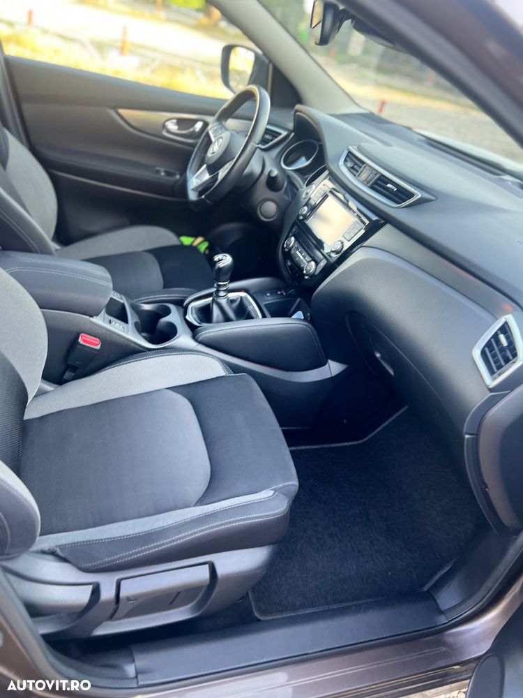 Nissan Qashqai 1.2 DIG-T Start/Stop N-Connecta - 7