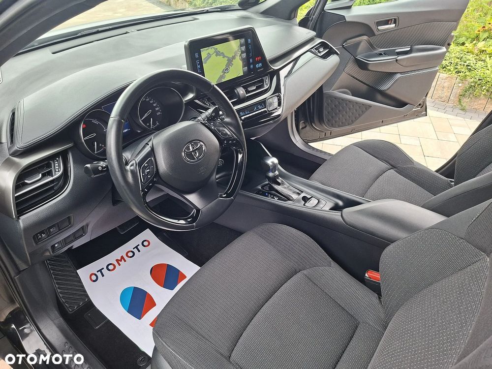 Toyota C-HR - 13