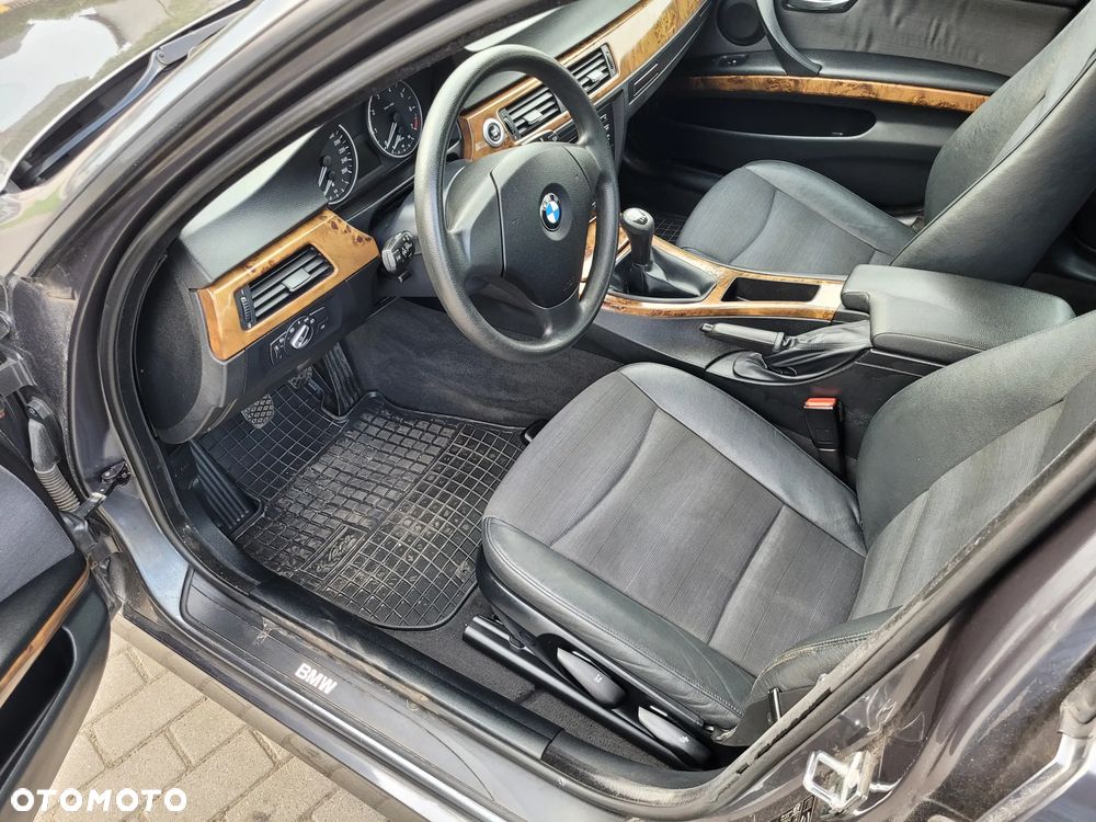 BMW Seria 3 - 9