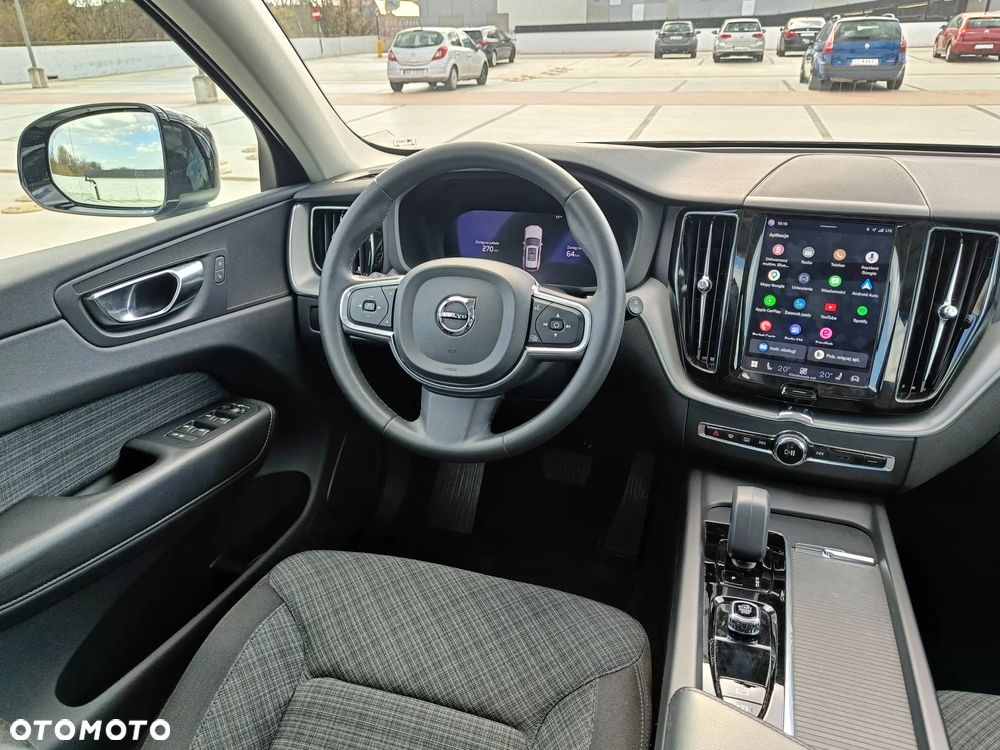 Volvo XC 60 T6 Plug-In Hybrid AWD Inscription Expression - 9
