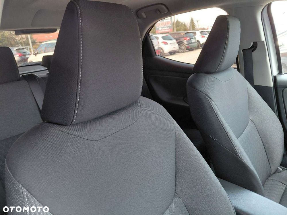 Toyota Yaris - 17