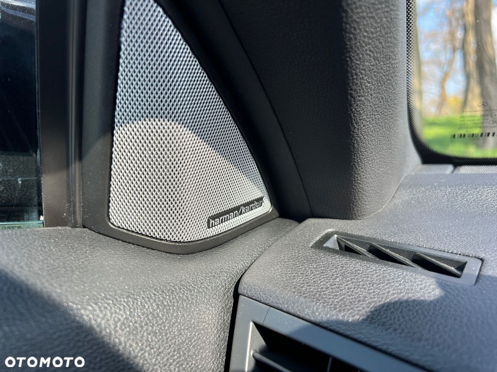 Mercedes-Benz Klasa E 250 BlueEFFICIENCY 7G-TRONIC Avantgarde - 18