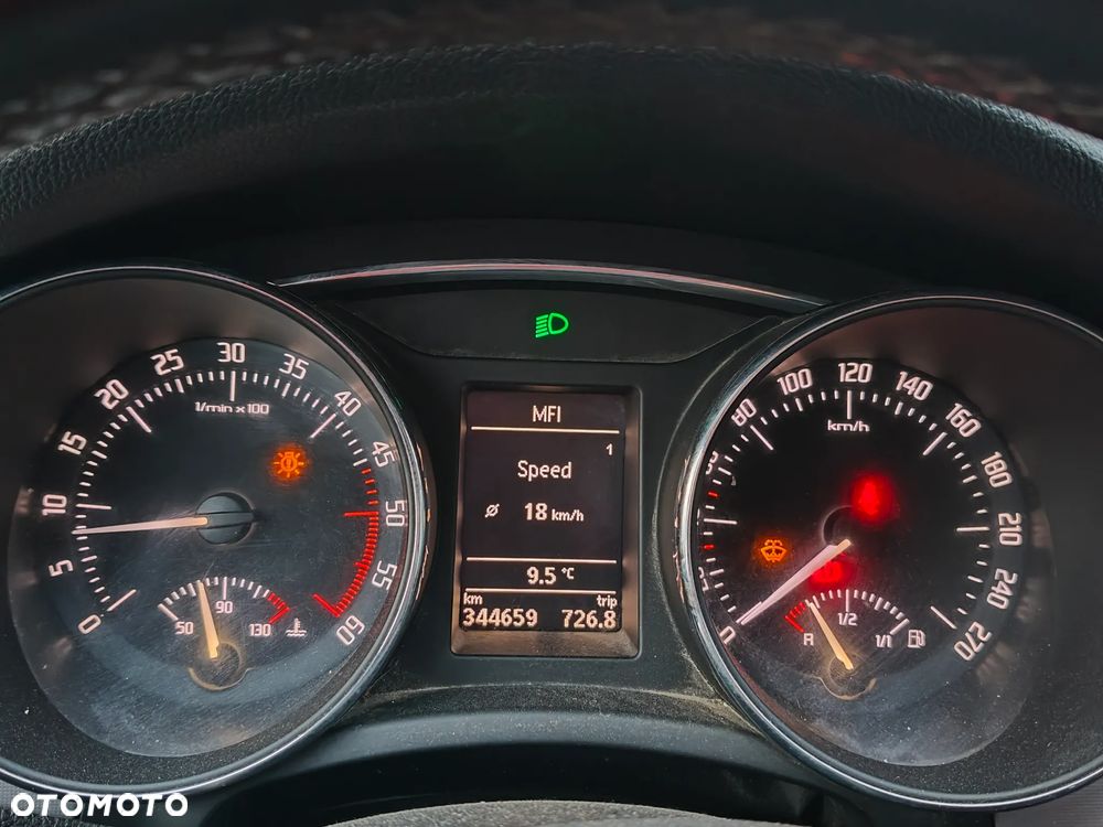 Skoda Superb 2.0 TDI Exclusive - 26