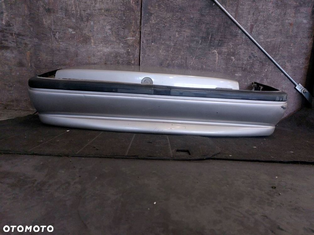 KOMPLETNY TYŁ OPEL VECTRA A E137 KLAPA ZDERZAK LAMPY - 4