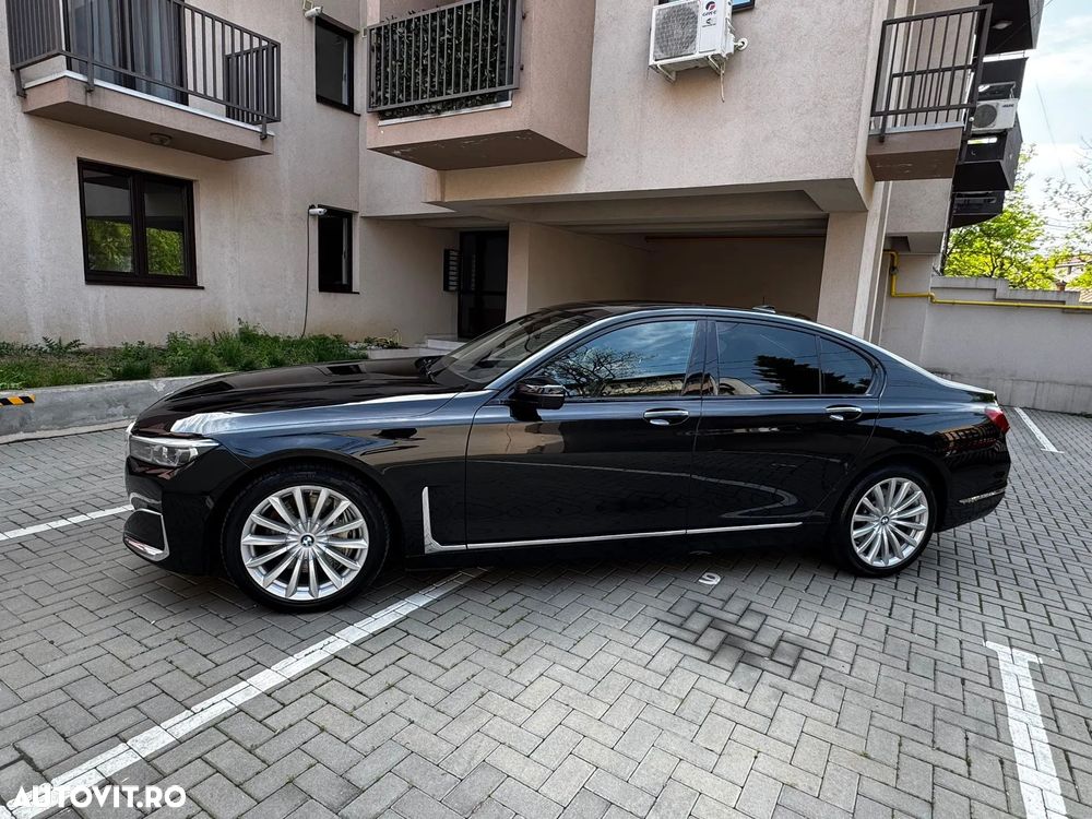 BMW Seria 7 740d xDrive MHEV - 3
