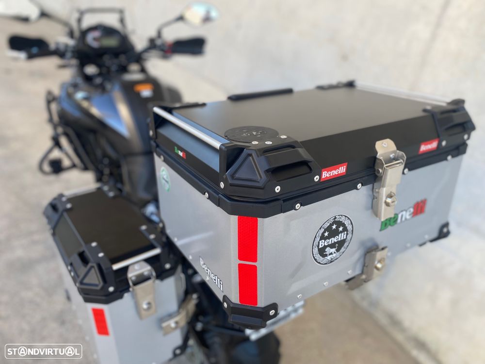 Benelli TRK 502 - 8