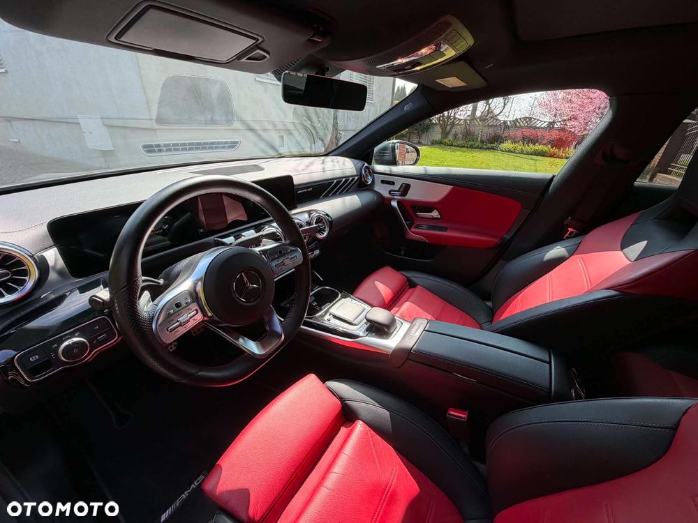 Mercedes-Benz CLA - 6