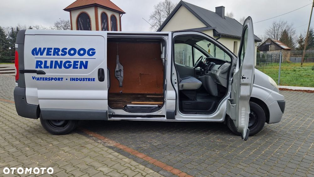 Renault Trafic - 11