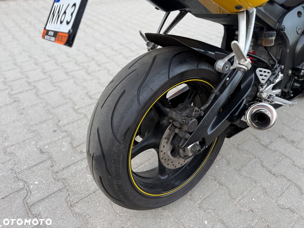 Yamaha R6 - 13