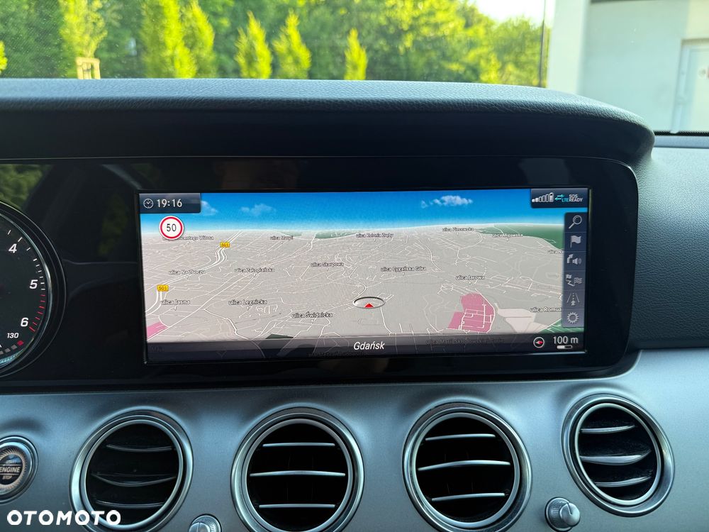 Mercedes-Benz Klasa E 300 d 9G-TRONIC Exclusive - 30