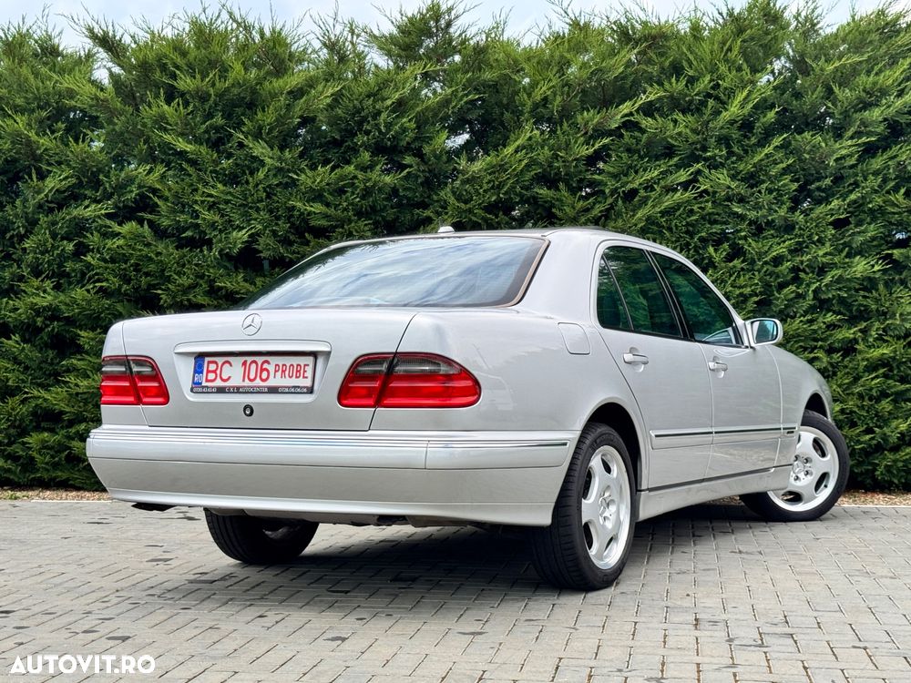 Mercedes-Benz E 430 4-Matic Aut Avantgarde - 6
