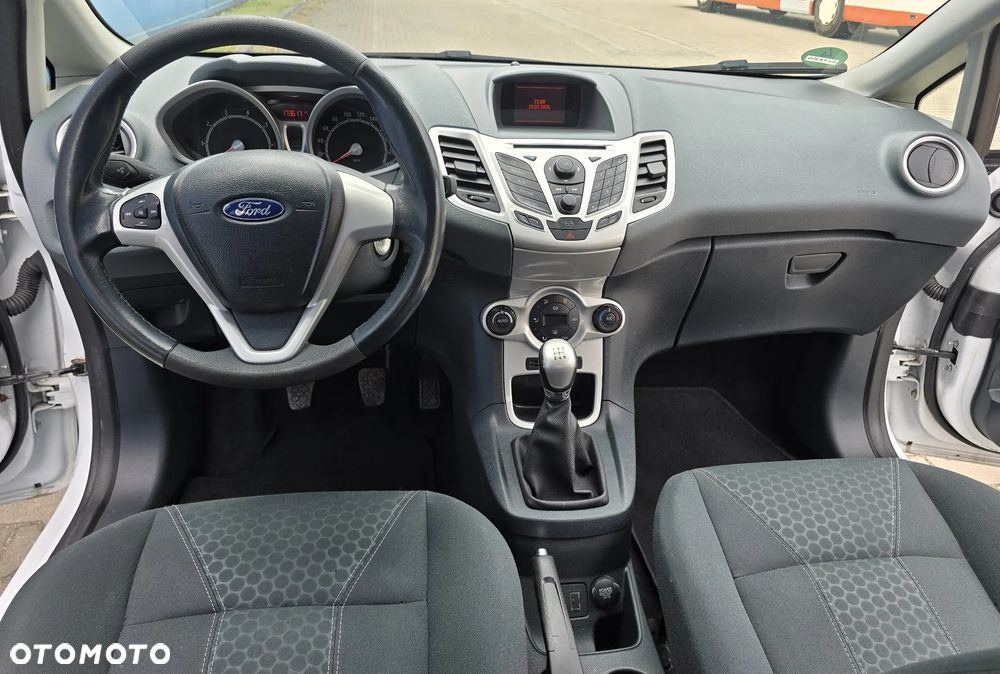 Ford Fiesta 1.25 Titanium - 13