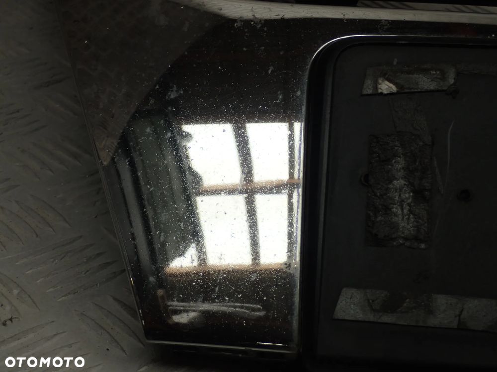 GRILL ATRAPA PASSAT B6 3C0853651 - 2