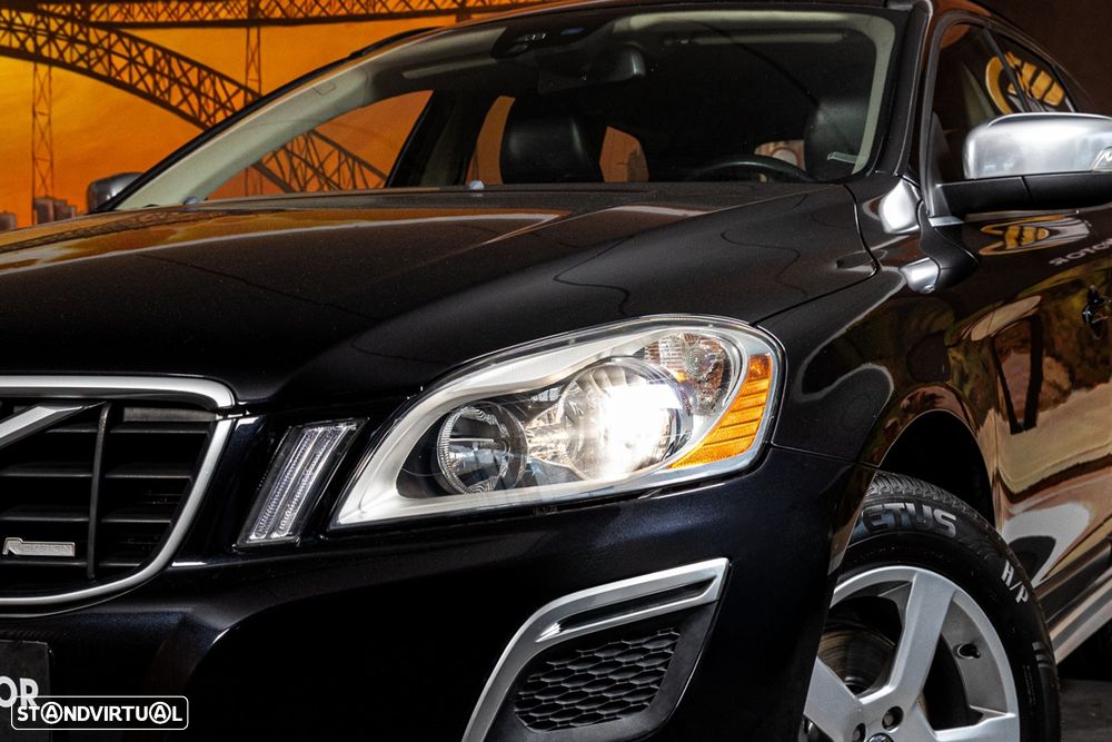 Volvo XC 60 2.0 D3 Drive R-Design - 6