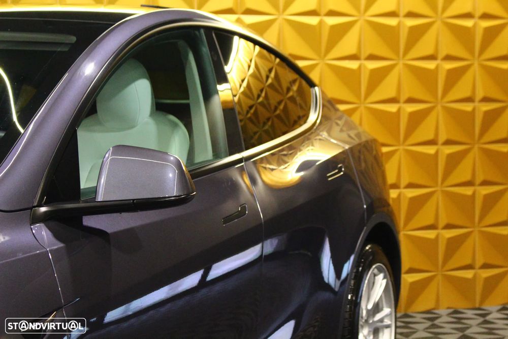 Tesla Model Y Long Range Tração Integral - 3