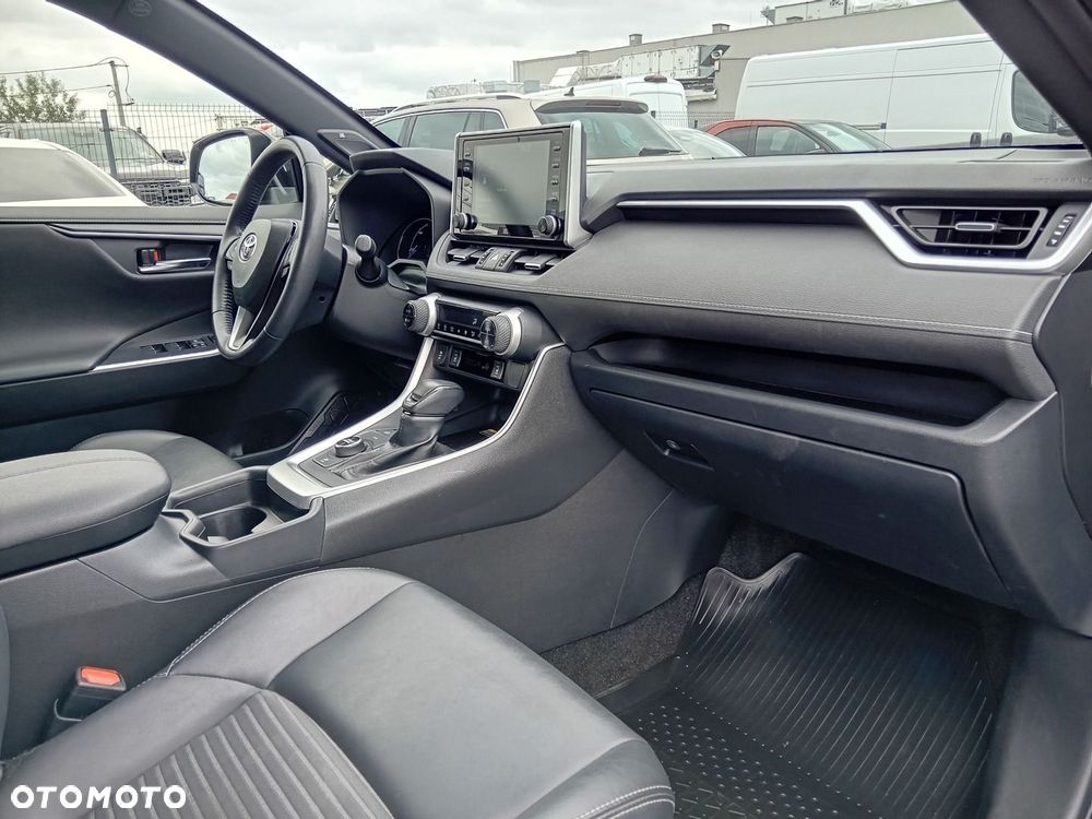 Toyota RAV4 2.5 Hybrid Black Edition by JBL 4x4 - 7
