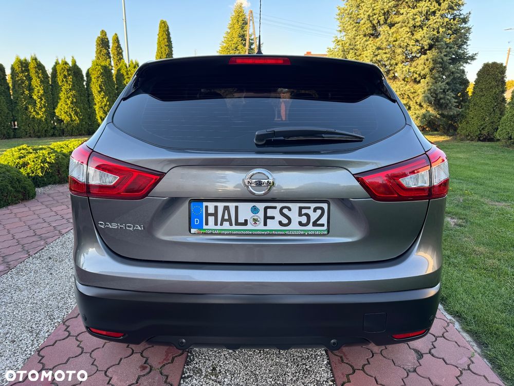 Nissan Qashqai 1.2 DIG-T N-Vision - 9