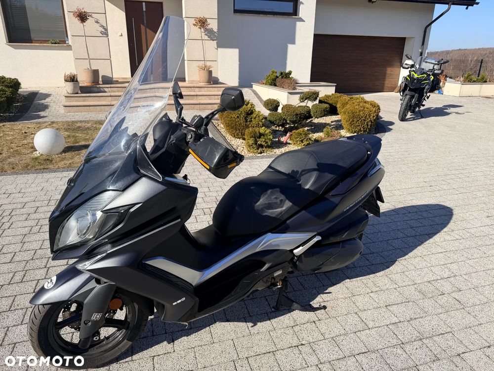 Kymco Downtown - 6