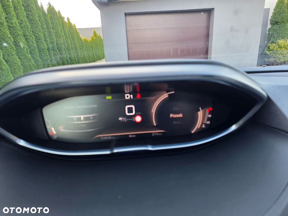 Peugeot 3008 1.5 BlueHDi GT S&S EAT8 - 31