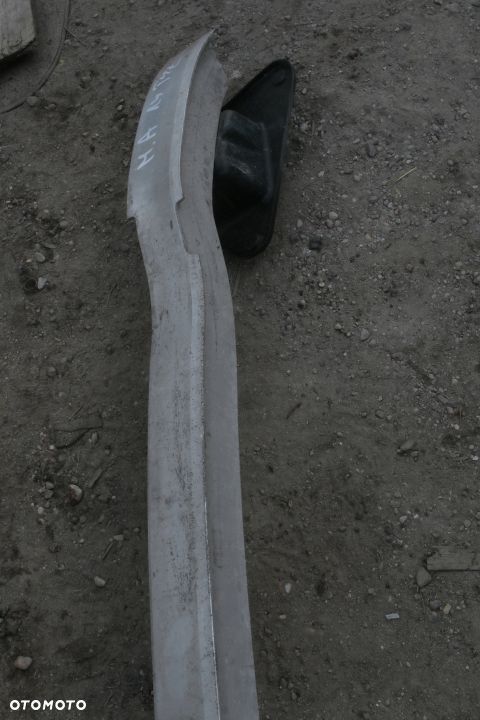 belka tył Opel Meriva A - 2