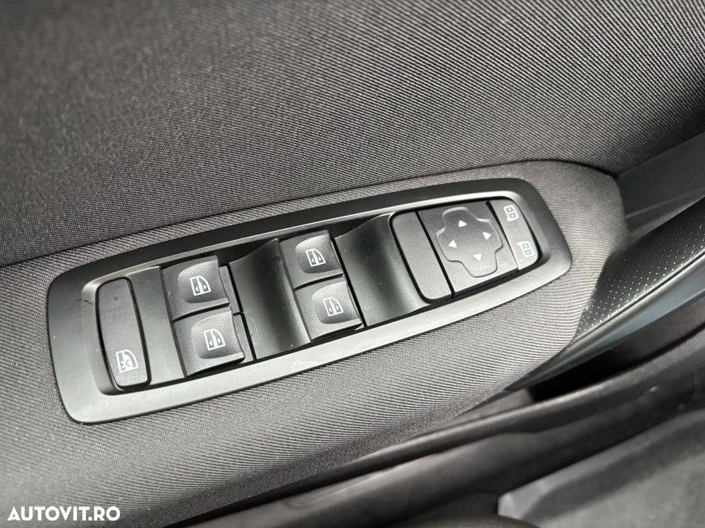 Renault Megane BLUE dCi 115 Equilibre - 18