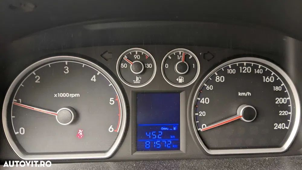 Hyundai i30 1.6 CRDI GL VM Comfort - 4