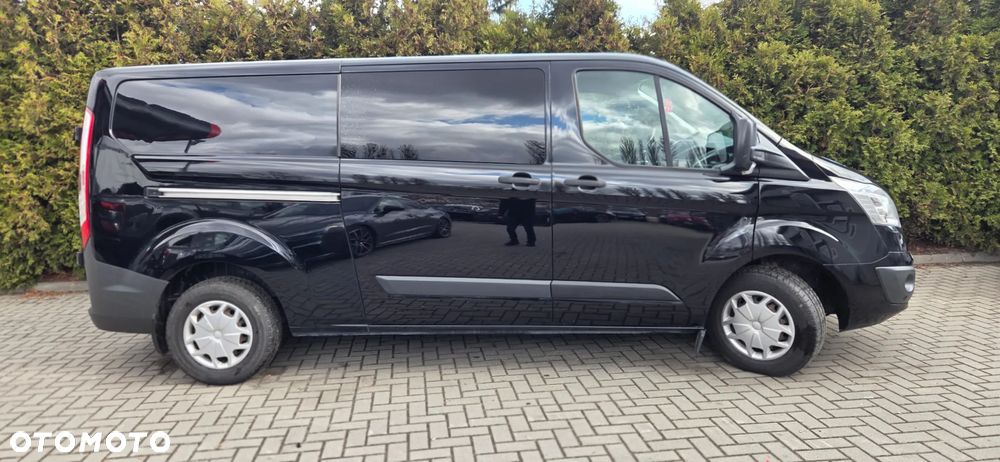 Ford TRANSIT CUSTOM - 16