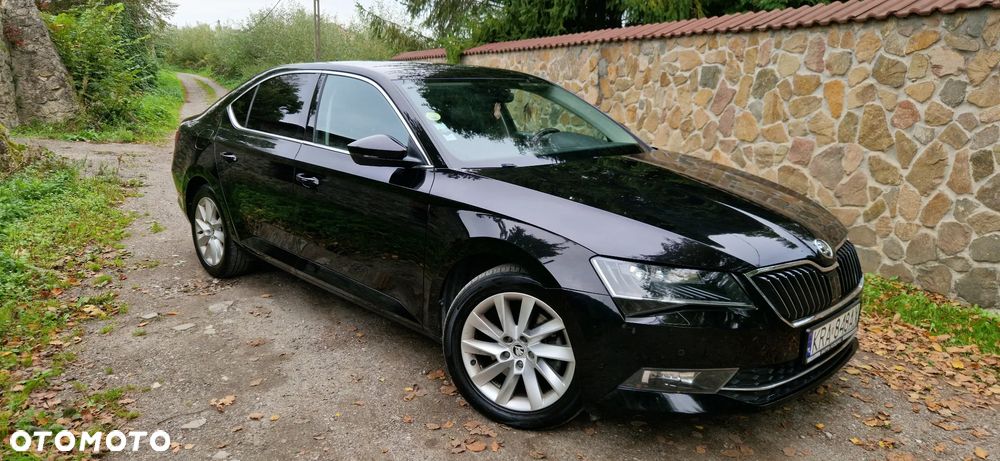 Skoda Superb 1.6 TDI Style DSG - 2