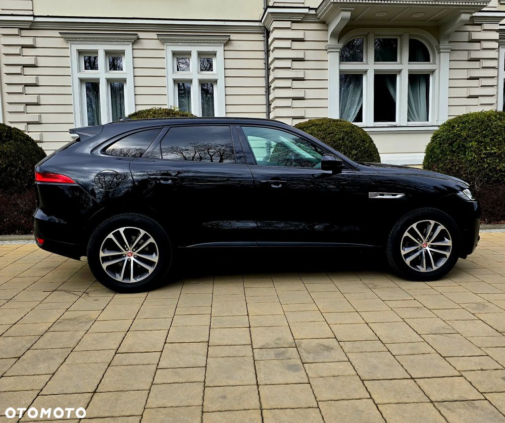 Jaguar F-Pace 2.0 i4D AWD R-Sport - 4