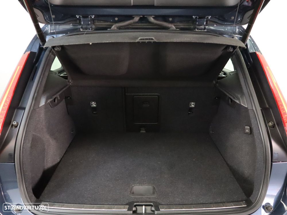 Volvo XC 40 1.5 T5 PHEV Inscription - 24