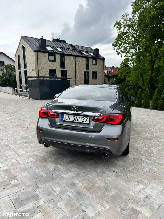 Infiniti Q70 2.2d Sport - 8