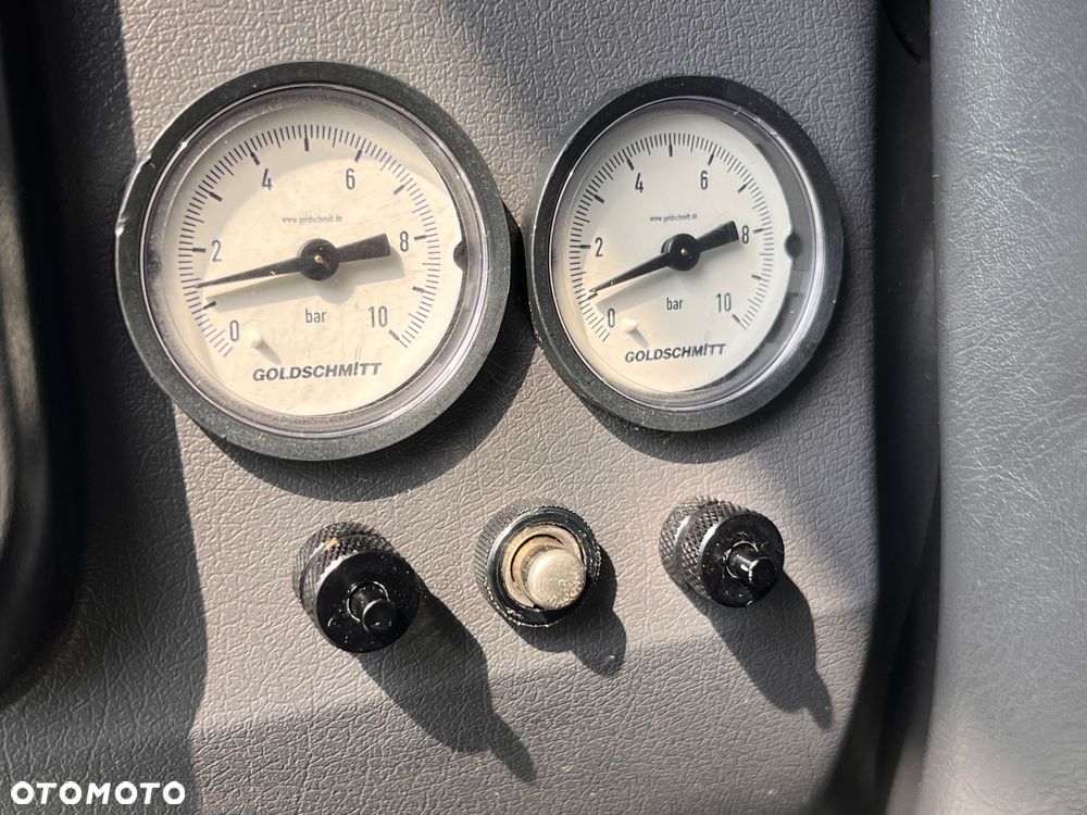 Ford HEHN MOBIL 2.4 125KM - 31