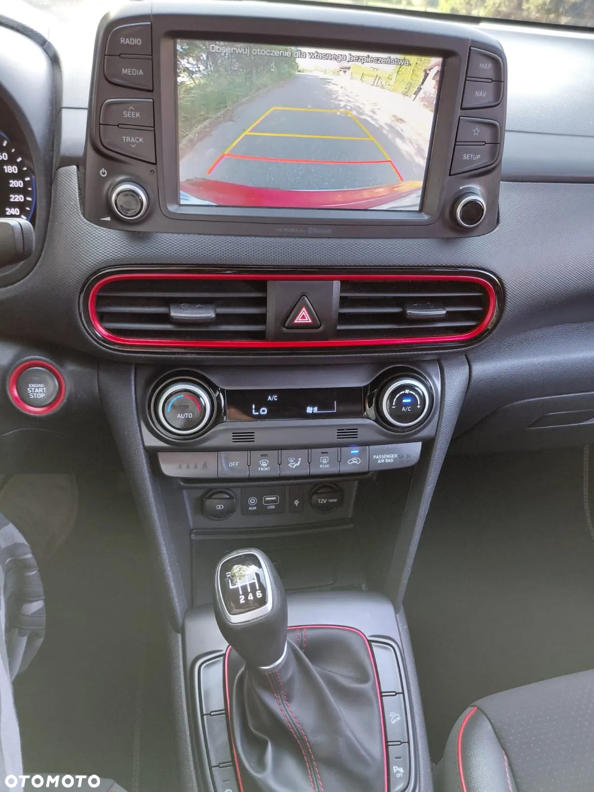 Hyundai Kona - 21