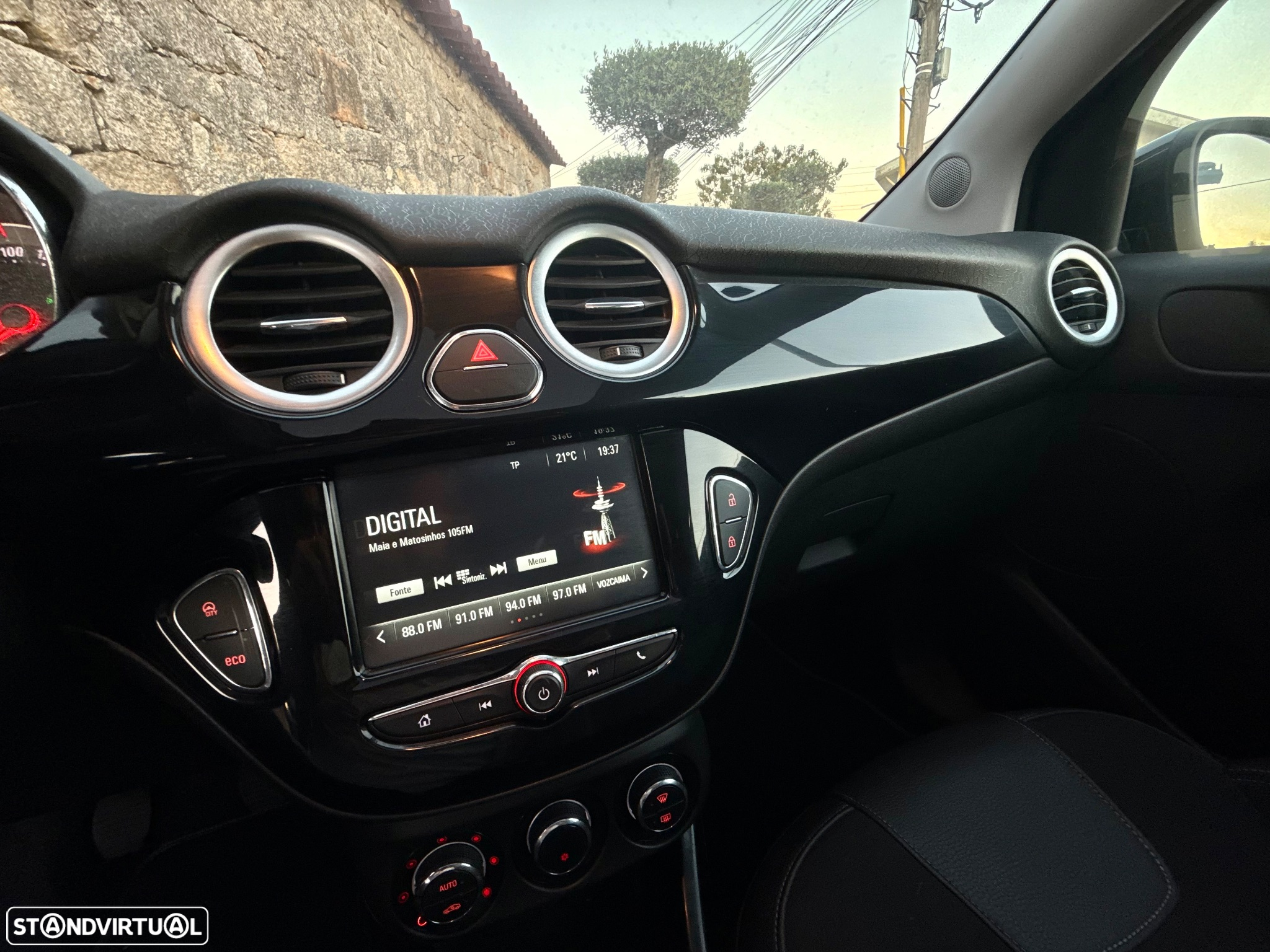 Opel Adam 1.2 Glam - 6