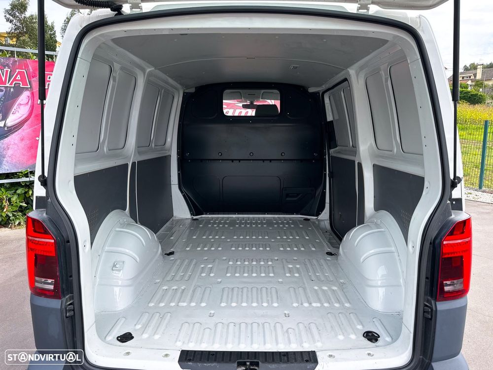 VW Transporter 2.0 TDI Longo Extra AC - 4