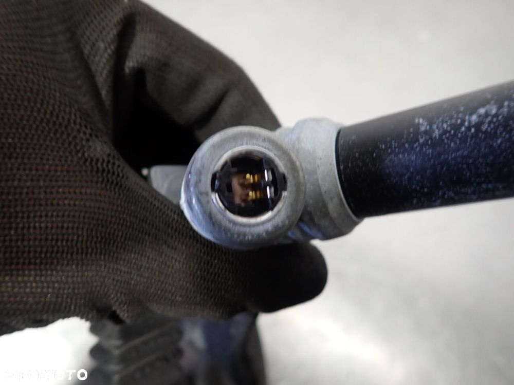 NAPINACZ PASA BMW E91 - 2