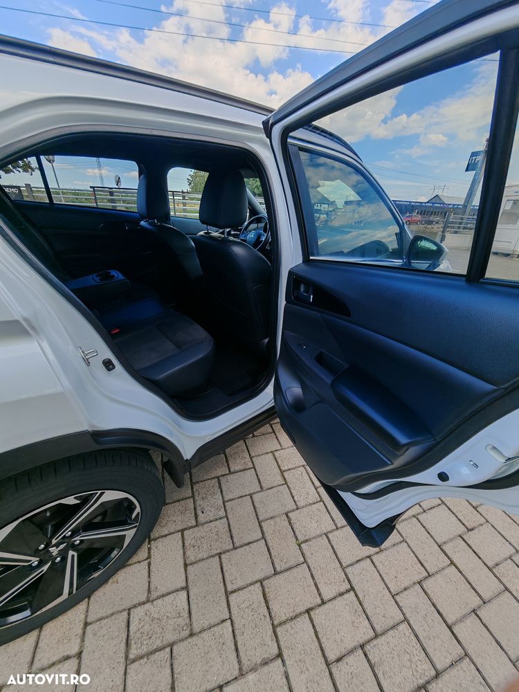 Mitsubishi Eclipse-Cross Plug-In Hybrid 4WD Select - 21