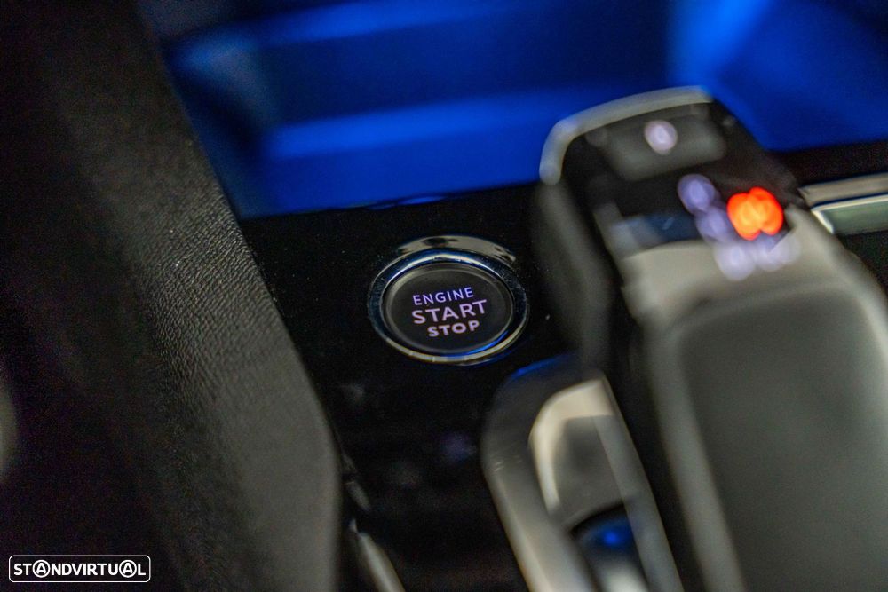 Peugeot 3008 1.6 Hybrid4 GT e-EAT8 - 30