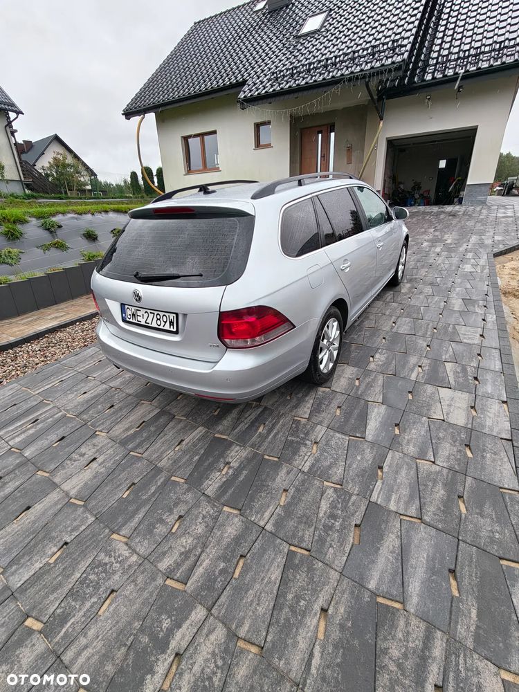 Volkswagen Golf 1.6 TDI Comfortline - 5