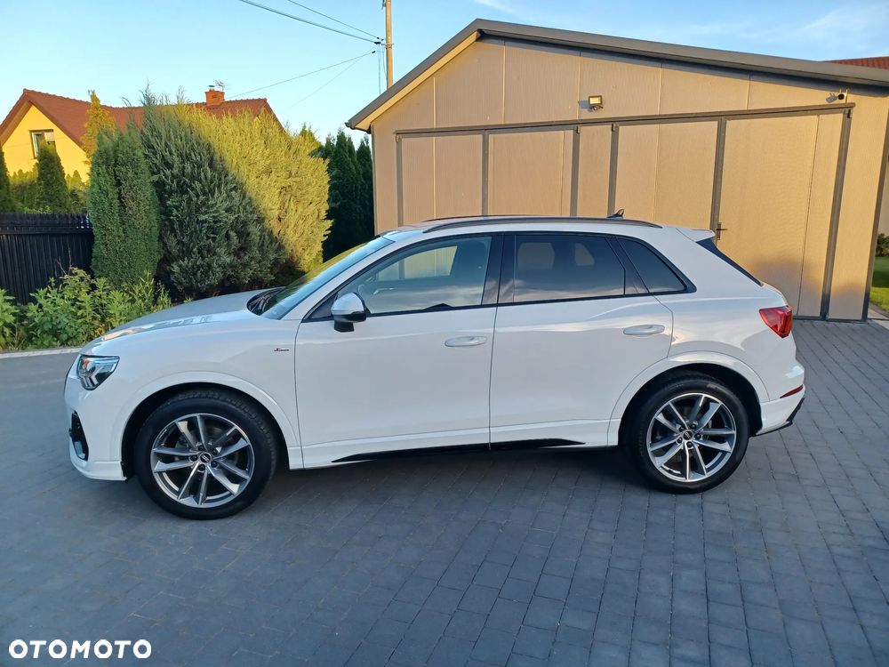 Audi Q3 2.0 TDI S tronic sport - 12