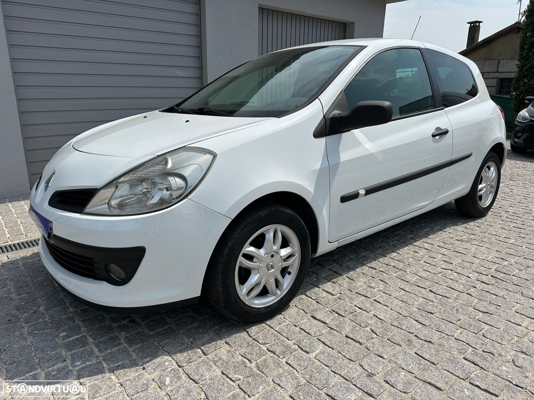 Renault Clio 1.5 dCi Dynamique - 1