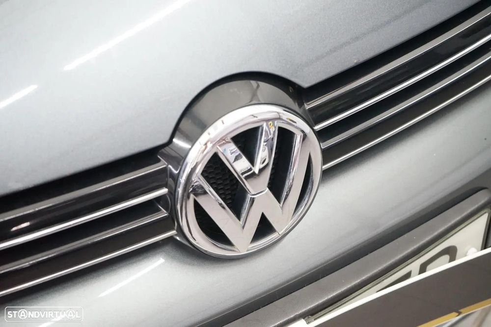 VW Golf Variant 1.6 TDi 4Motion BlueMotion Comfortline - 8