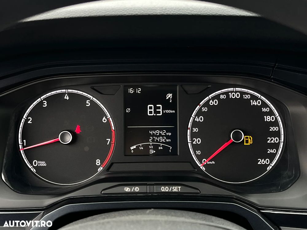 Volkswagen Polo - 15